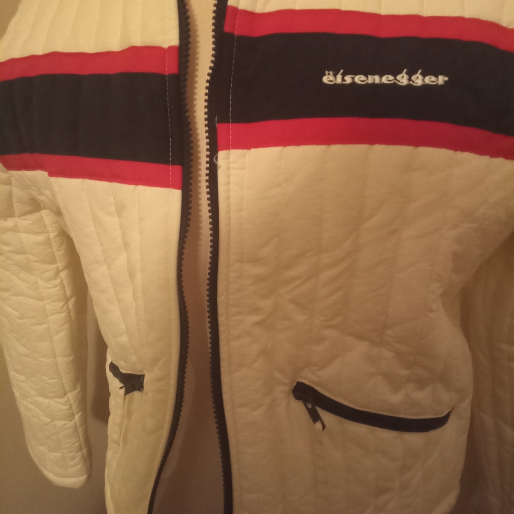 Jacket - Picture 2 of 9